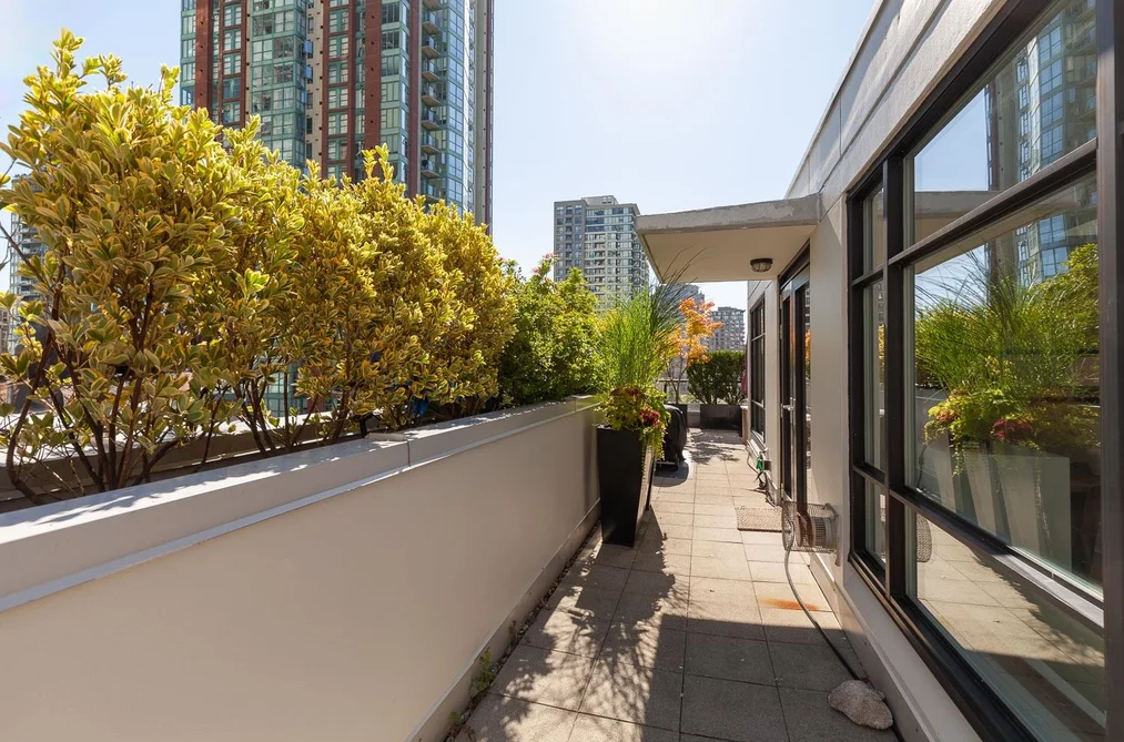 PH803 988 RICHARDS STREET, Vancouver BC V6B 8R2, Vancouver BC — Residential for Sale — Photo 32 of 38