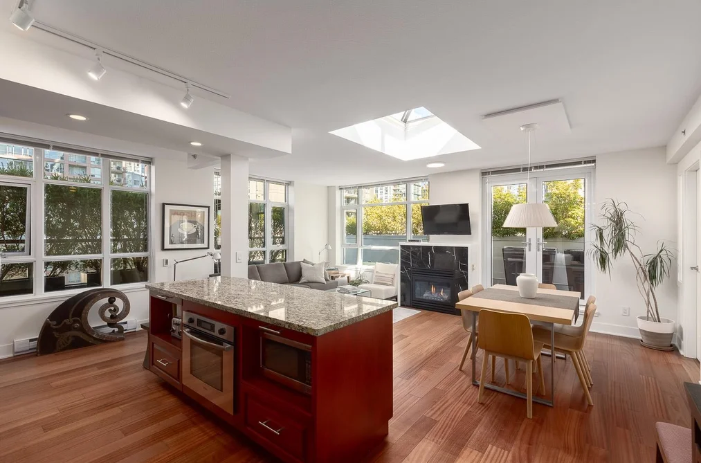 PH803 988 RICHARDS STREET, Vancouver BC V6B 8R2, Vancouver BC — Residential for Sale — Photo 7 of 38