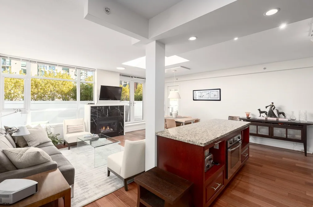 PH803 988 RICHARDS STREET, Vancouver BC V6B 8R2, Vancouver BC — Residential for Sale — Photo 9 of 38