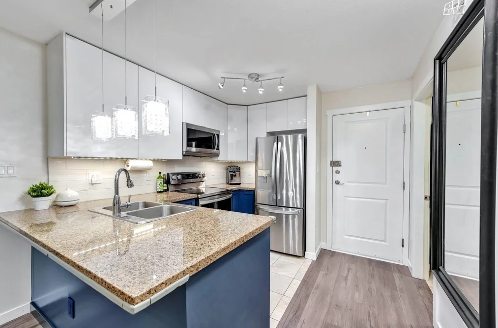 PH6 2373 ATKINS AVENUE, Port Coquitlam BC V3C 1Y7, Port Coquitlam BC — Residential for Sale - Photo 4