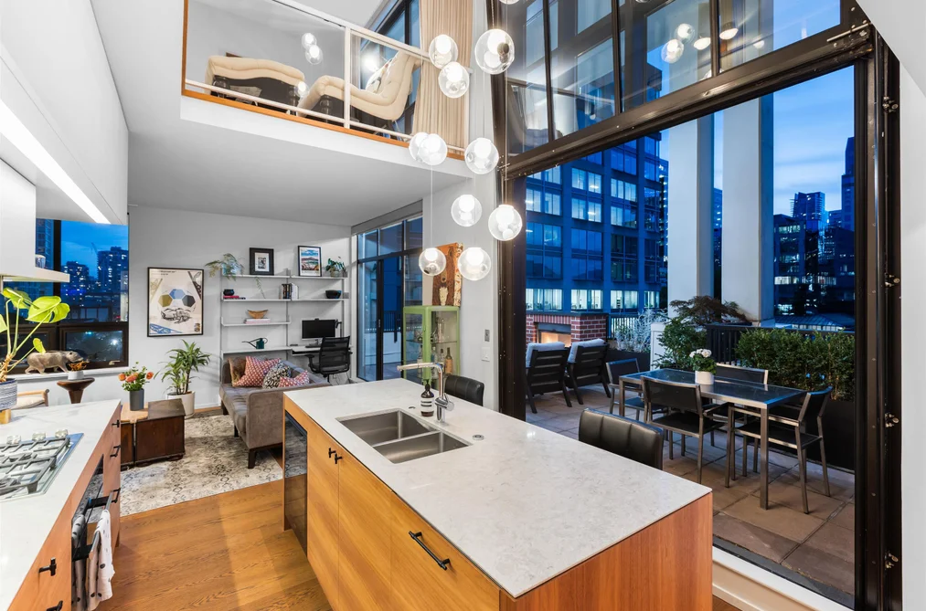 PH701 - 531 Beatty Street, Vancouver, BC - MLS: R3177564 - Photo 3 PH701 - 531 Beatty Street, Vancouver, BC - MLS: R3177564 - Photo 3