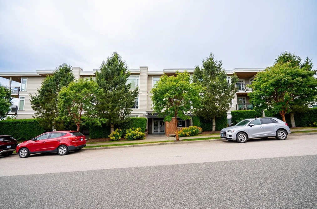 PH9 1333 WINTER STREET, White Rock BC V4B 3Y2, White Rock BC — Residential for Sale - Photo 2