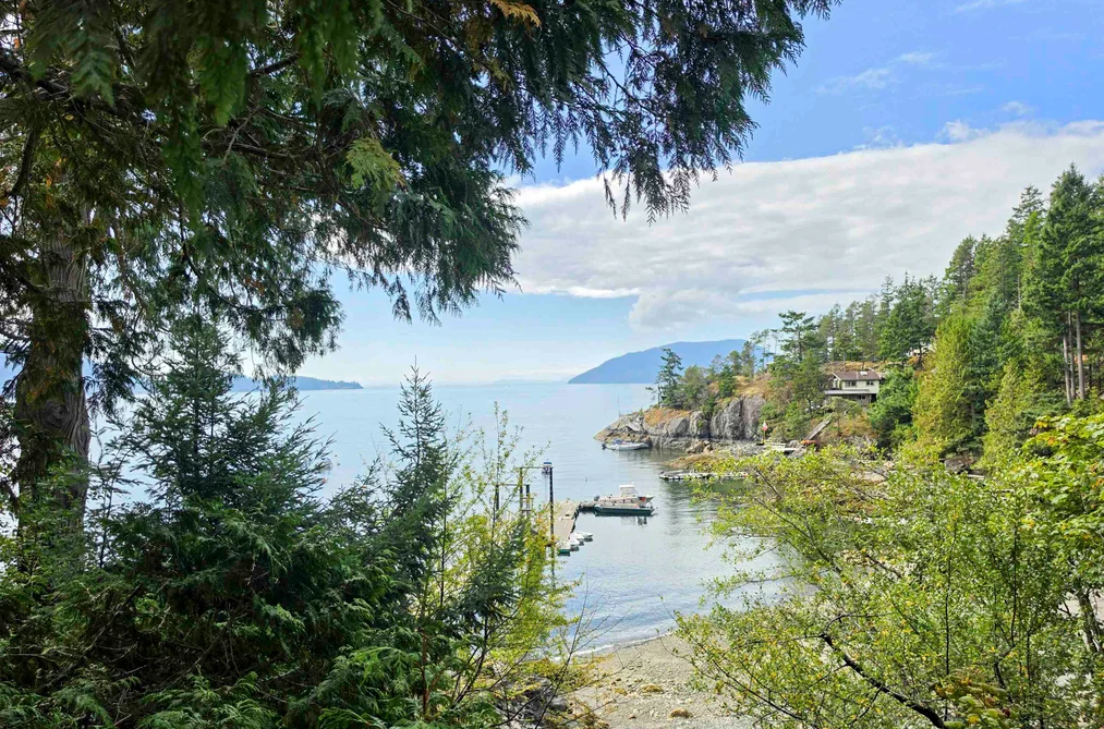 Site 8 Sc 122 Bowyer Island Estates, West Vancouver, BC - MLS: R3163778 - Photo 2 Site 8 Sc 122 Bowyer Island Estates, West Vancouver, BC - MLS: R3163778 - Photo 2