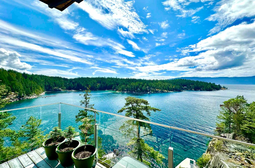 House for sale at Sl 5b Quarry Bay Nelson Island British Columbia - MLS: R3117528