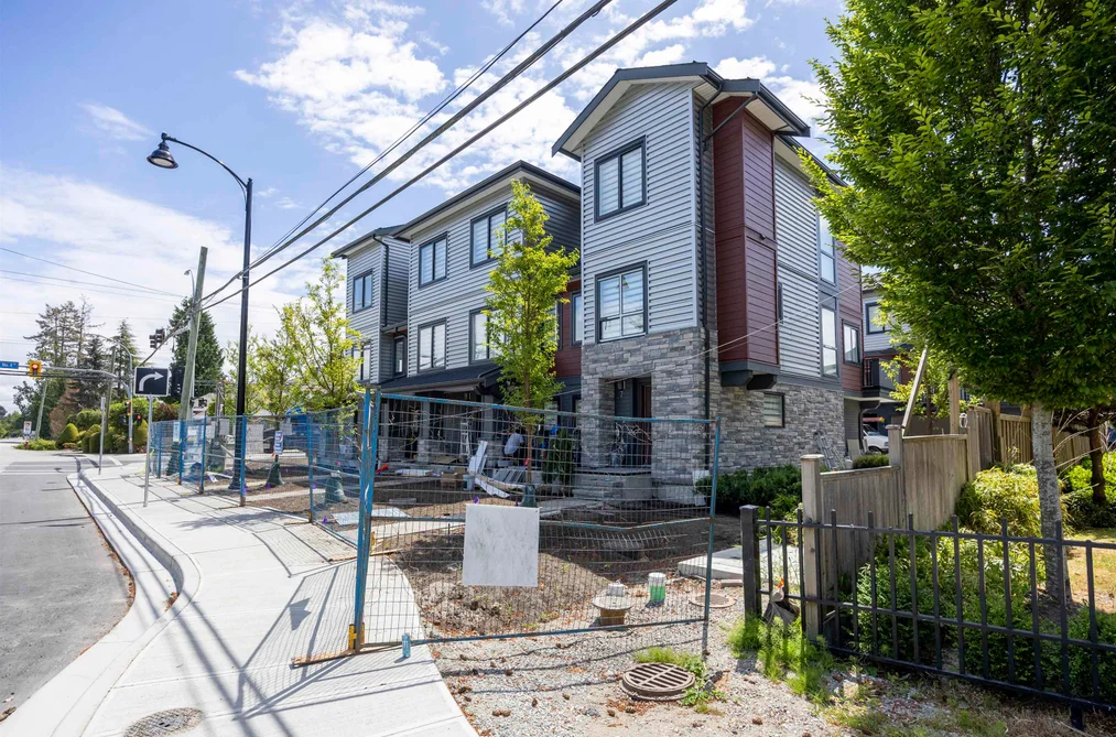Townhouse for sale at Sl7 9880 Granville Street Richmond British Columbia - MLS: R3157083