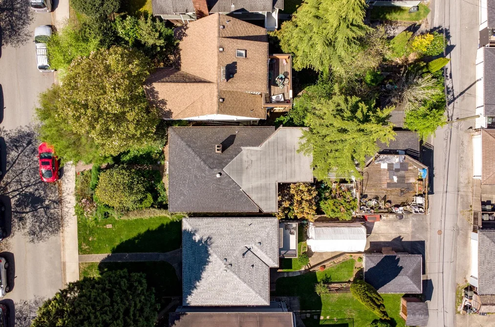 Street 4137 MCGILL STREET, Burnaby BC V5C 1M7, Burnaby BC — Residential for Sale - Photo 2