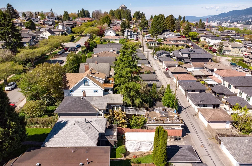 Street 4137 MCGILL STREET, Burnaby BC V5C 1M7, Burnaby BC — Residential for Sale - Photo 6
