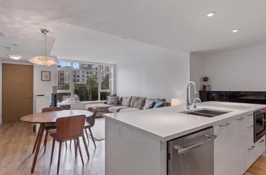 3565 Sawmill Cres Unit TH112, Vancouver, BC - MLS: R3158112