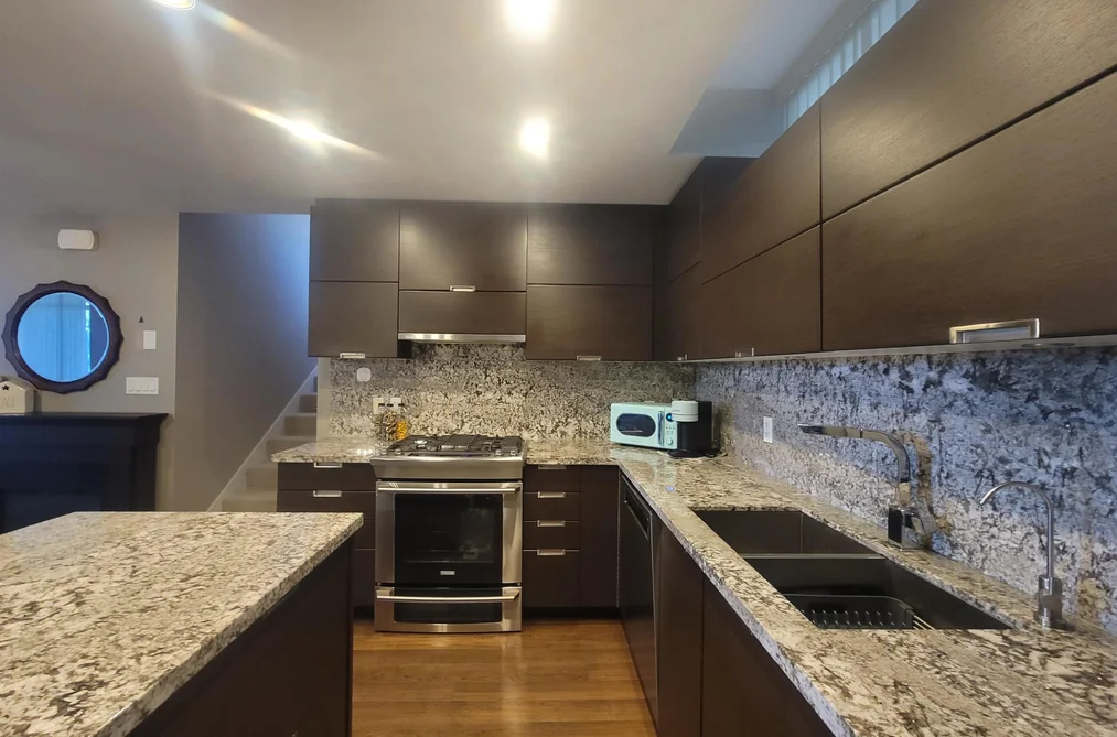 TH2 2077 ROSSER AVENUE, Burnaby BC V5C 0G6, Burnaby BC — Residential for Sale - Photo 3