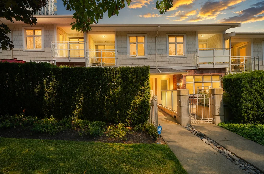 Townhouse for sale at Th3 271 Francis Way New Westminster British Columbia - MLS: R3141492