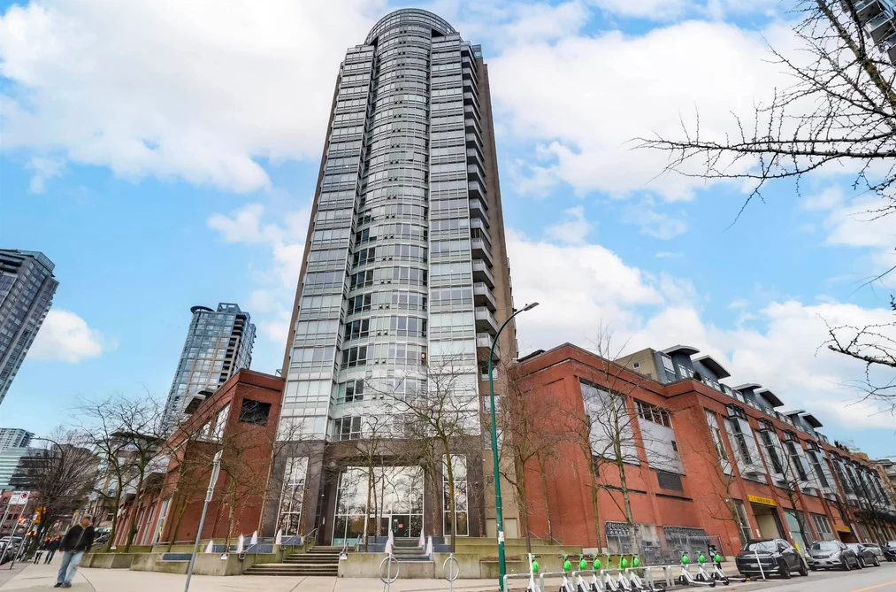 TH3 63 KEEFER PLACE, Vancouver BC V6B 6N6, Vancouver BC — Residential for Sale — Photo 8 of 9