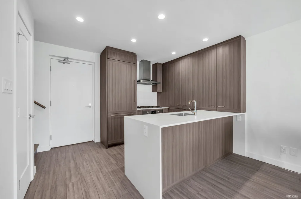 TH302 2351 BETA AVENUE, Burnaby BC V5C 0M2, Burnaby BC — Residential for Sale - Photo 7
