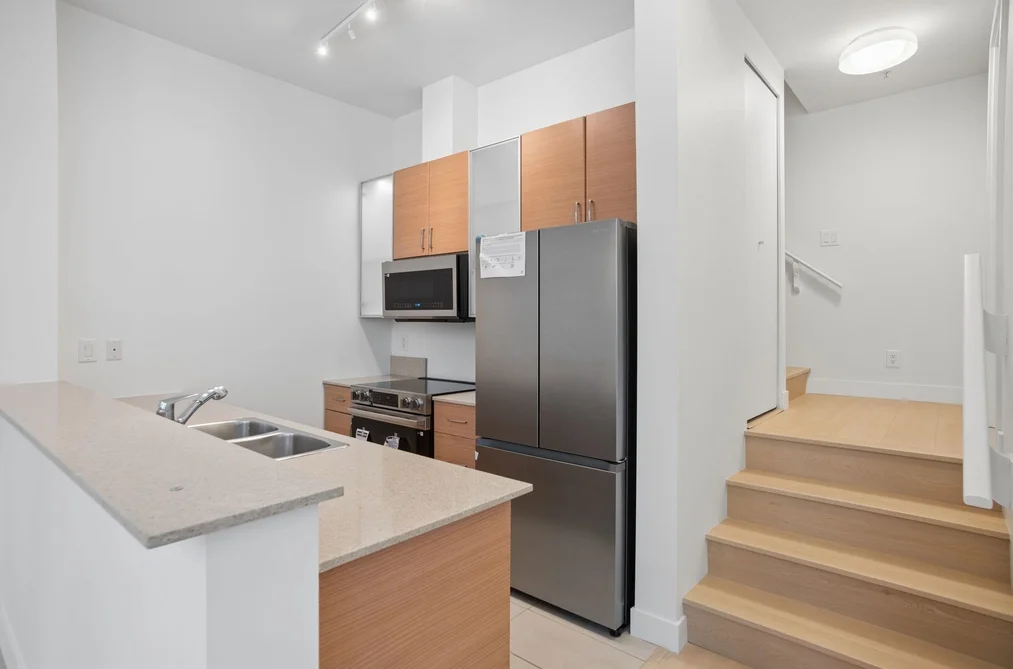 TH938 Homer Street, Vancouver, BC - Townhouse for Sale - Photo 5 of 24