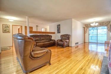 904 E 52nd Ave Unit Top, Vancouver, BC - MLS: R3171515