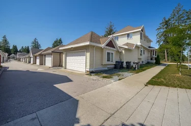 12898 60th Ave Unit Upper, Surrey, BC - MLS: R3170099