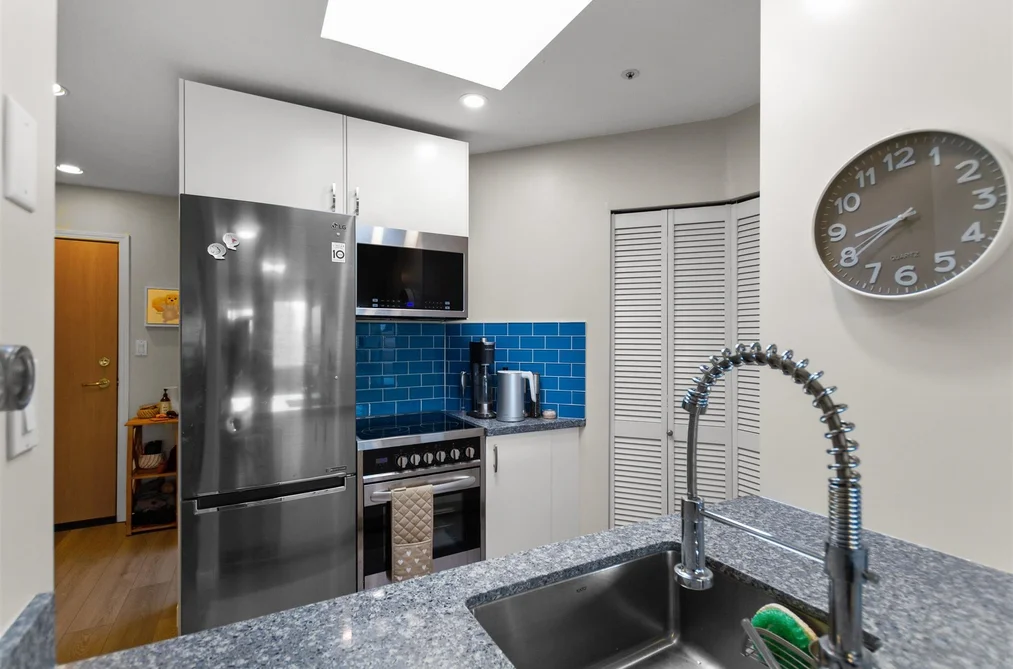 PH414 488 KINGSWAY, Vancouver BC V5T 3J9, Vancouver BC — Residential for Sale - Photo 3