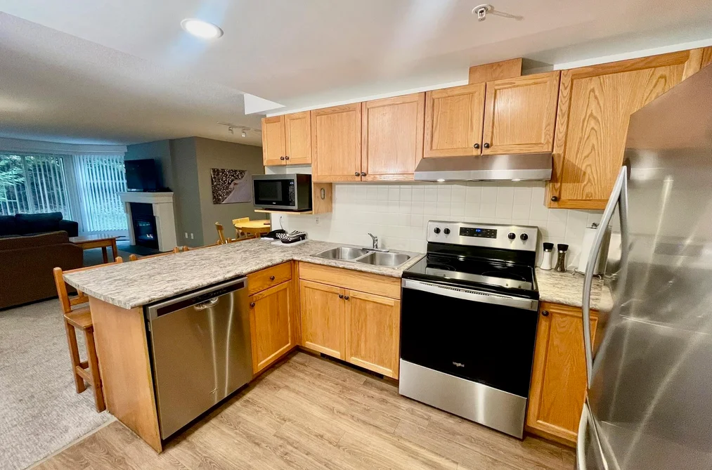 Week 2 220-4910 SPEARHEAD PLACE, Whistler BC V0N 1B4, Whistler BC — Residential for Sale - Photo 3