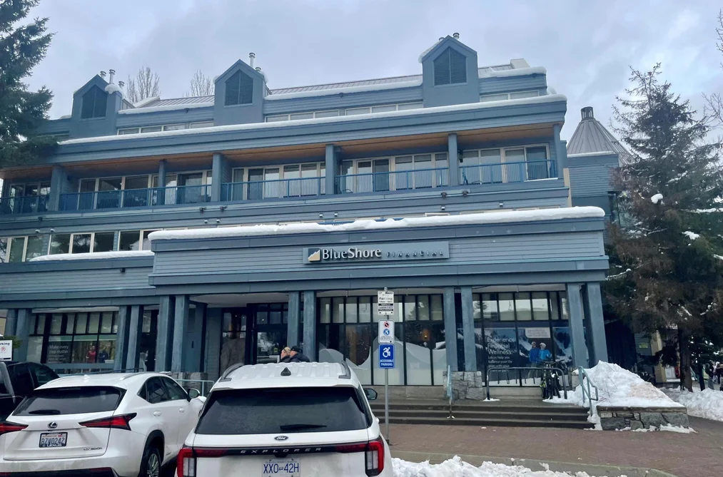Week 50 203/303-4321 VILLAGE GATE BOULEVARD, Whistler BC V8E 1H3, Whistler BC — Residential for Sale - Photo 2