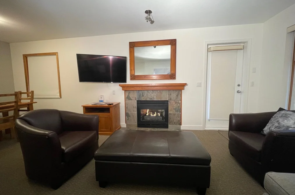 Week 51 116-4355 NORTHLANDS BOULEVARD, Whistler BC V8E 1C3, Whistler BC — Residential for Sale - Photo 3
