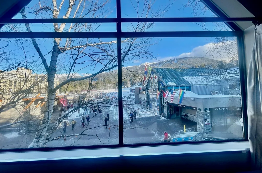 Week 9 902-4293 MOUNTAIN SQUARE, Whistler BC V8E 1B8, Whistler BC — Residential for Sale - Photo 3